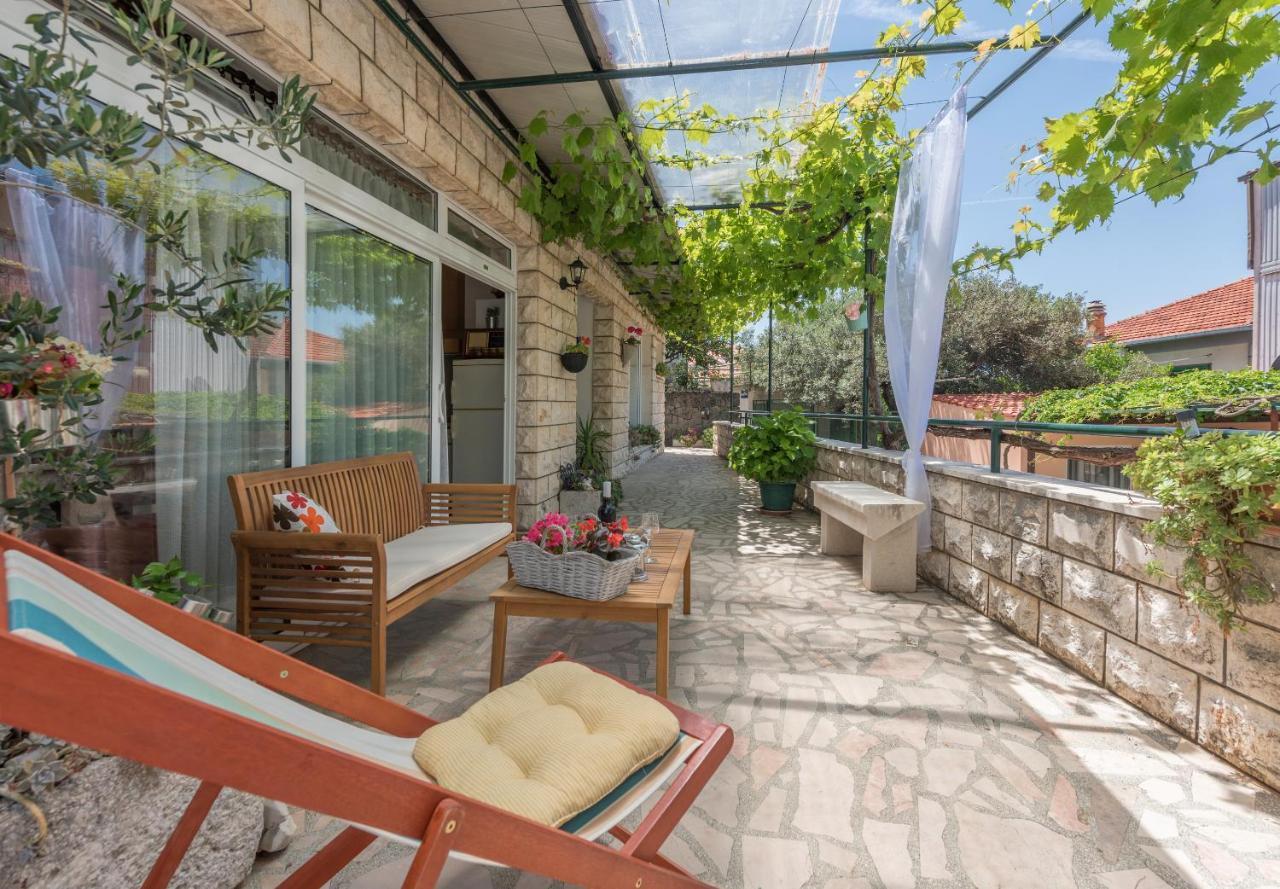 Apartmani Antunovic Podgora Exterior photo