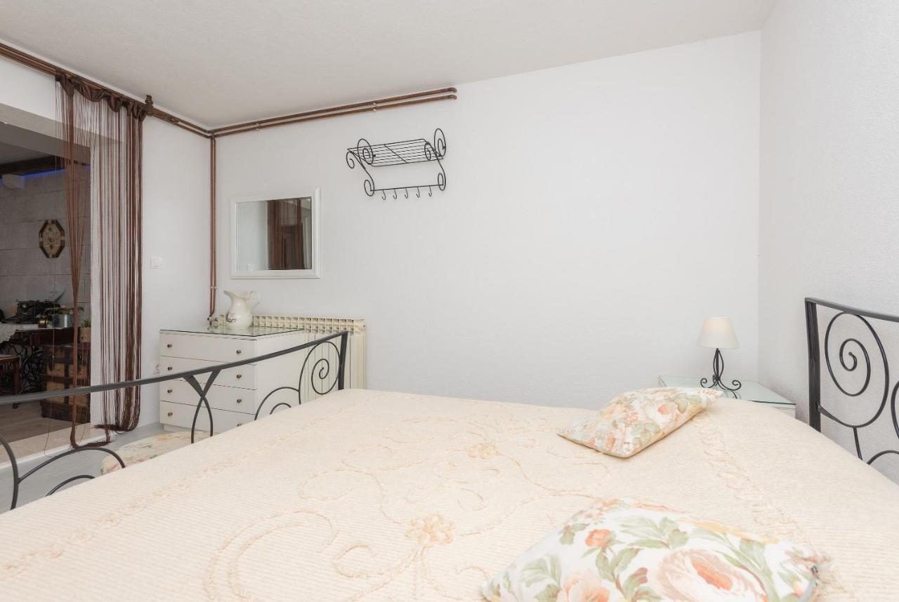 Apartmani Antunovic Podgora Exterior photo
