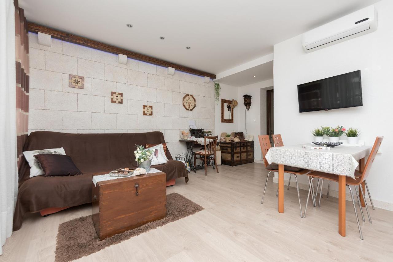 Apartmani Antunovic Podgora Exterior photo